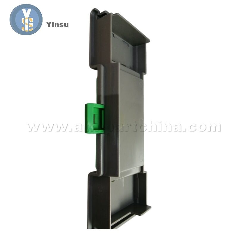 4450693308 445-0693308 2040000217 Κάλυμμα Κάδου Εκκαθάρισης NCR με Κλειδαριά και Λαβή Ανταλλακτικά Μηχανών ATM για Κασέτα Απόρριψης NCR S1